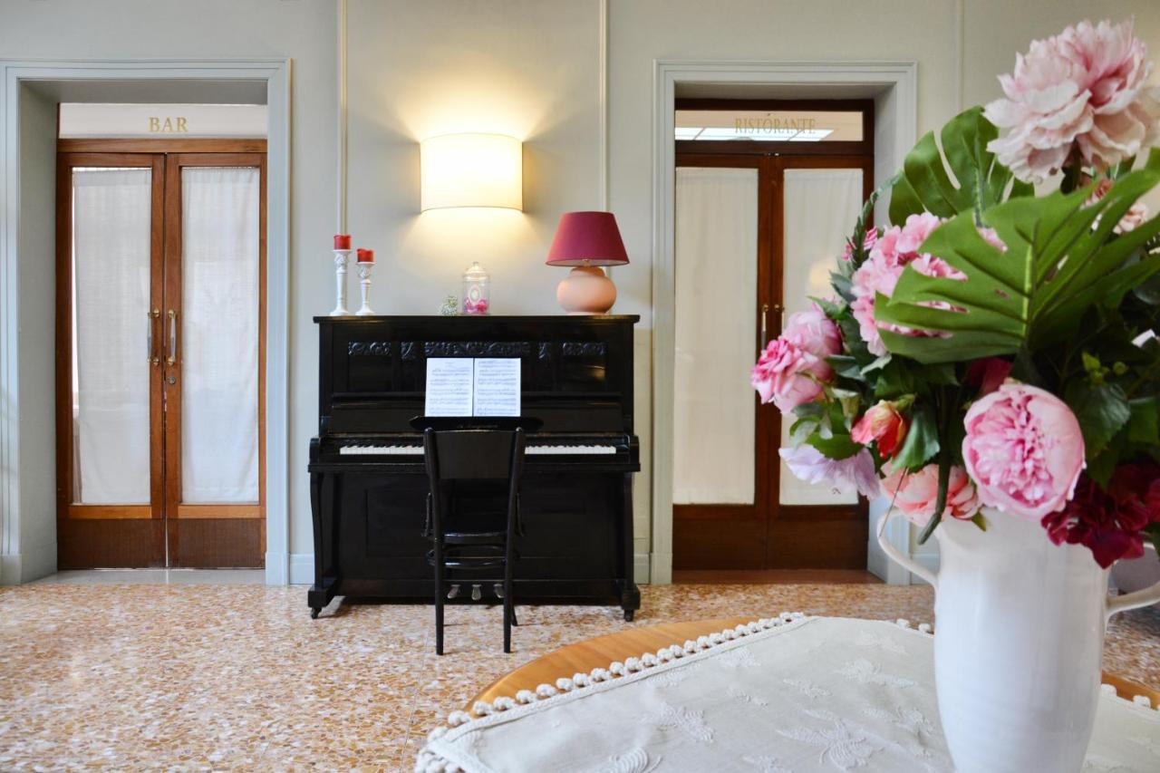 Hotel Touring Wellness & Beauty Fiuggi Eksteriør billede
